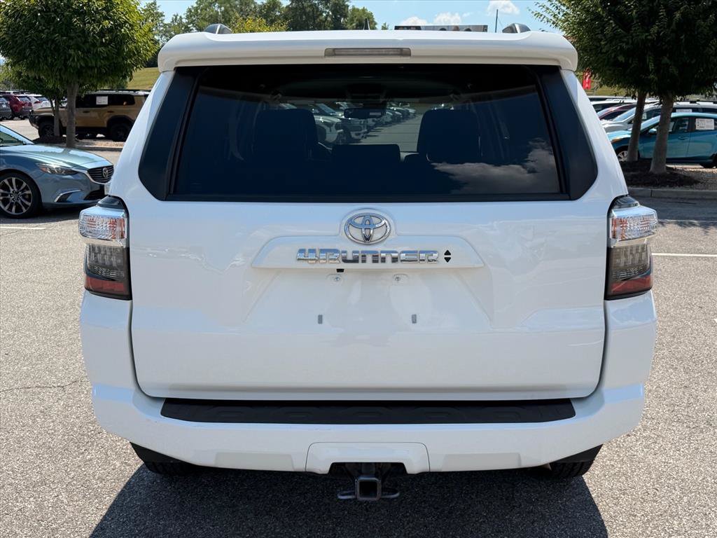 Used 2024 Toyota 4Runner SR5 Premium AWD/4WD image 6