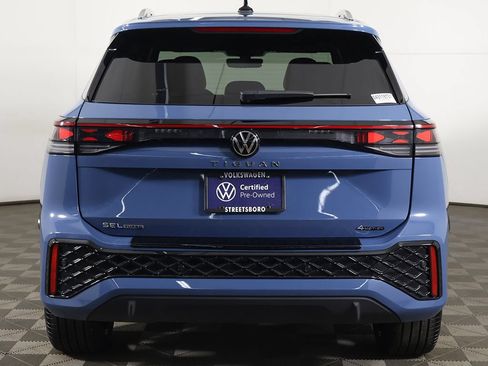 Used 2026 Volkswagen Tiguan SEL R-Line AWD/4WD image 15