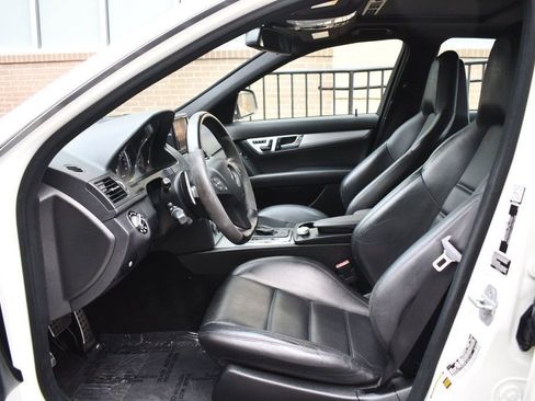 Used 2009 Mercedes-Benz C 63 AMG Sedan image 18