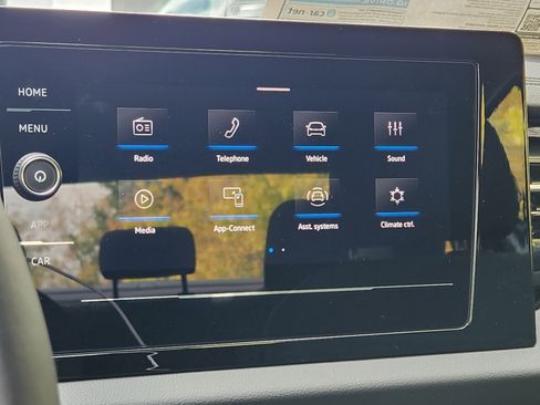 New 2025 Volkswagen Jetta Sport image 29