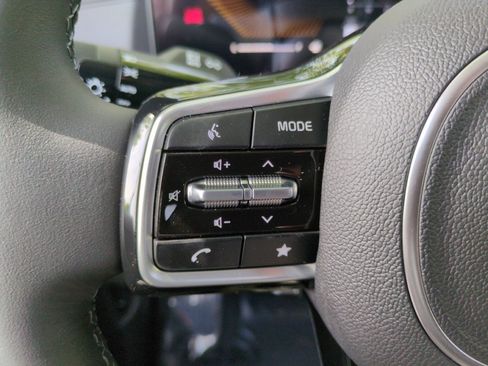 New 2026 Kia Carnival FWD image 19