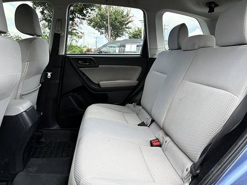Used 2018 Subaru Forester 2.5i w/ Alloy Wheel Package AWD/4WD image 10