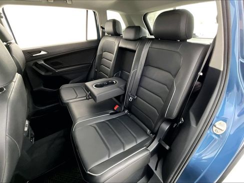 Used 2020 Volkswagen Tiguan SEL Premium R-Line AWD/4WD image 31