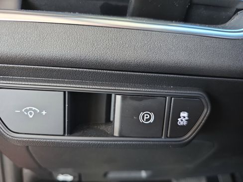 Certified 2025 Kia K4 GT-Line w/ GT-Line Sunroof Package image 25