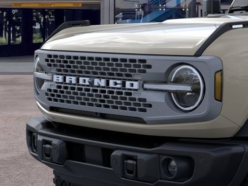 New 2025 Ford Bronco Badlands AWD/4WD image 19