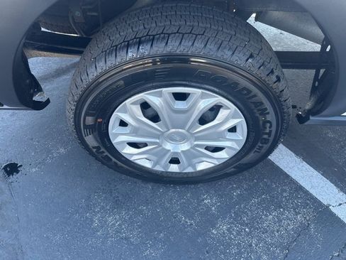 Used 2023 Ford Transit 350 XLT image 23