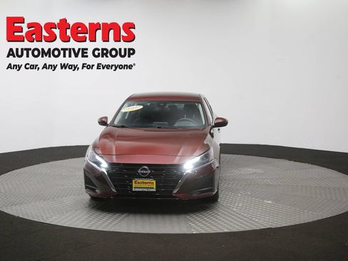 Used 2023 Nissan Altima 2.5 SV FWD image 52