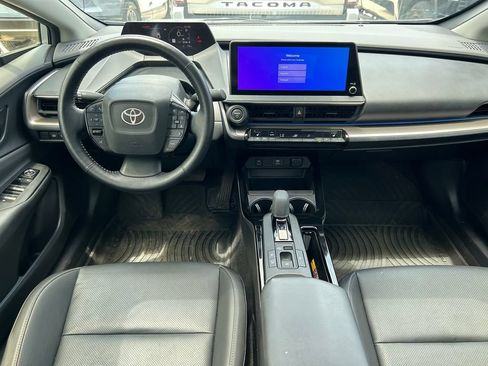 Certified 2024 Toyota Prius XLE FWD image 17