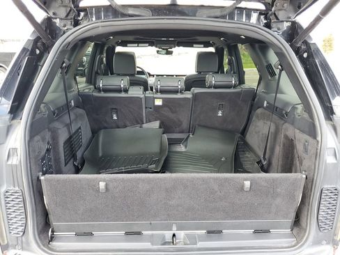 Used 2020 Land Rover Discovery HSE Luxury AWD/4WD image 7