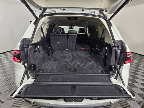 Used 2024 BMW X7 xDrive40i image 15