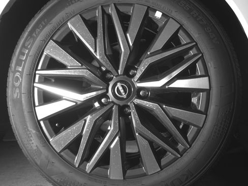 Used 2025 Nissan Altima 2.5 SV image 15