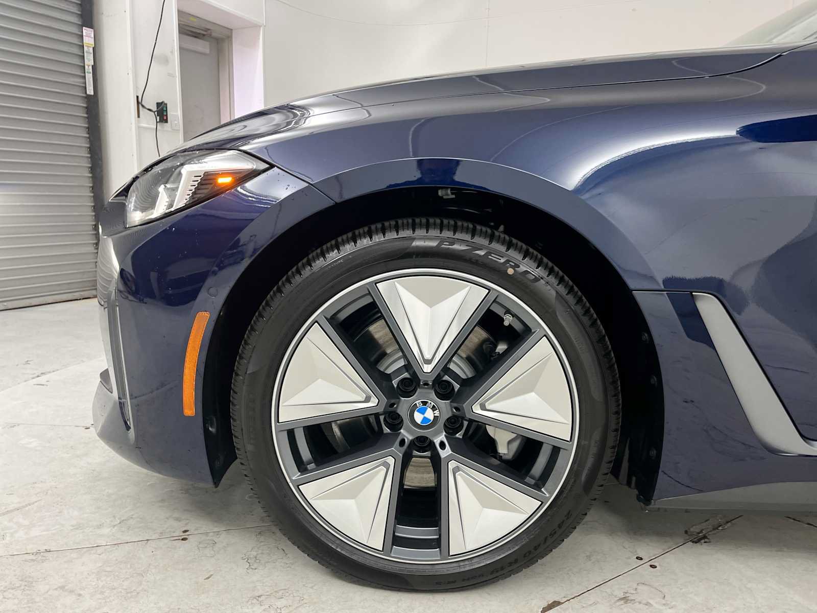 New 2026 BMW i4 xDrive40i w/ Premium Package AWD/4WD image 25