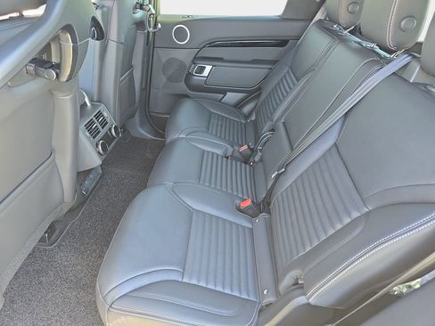 New 2026 Land Rover Discovery S image 16