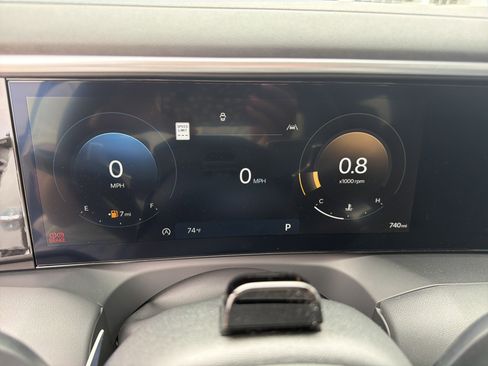 Used 2026 Hyundai Palisade SEL FWD image 16