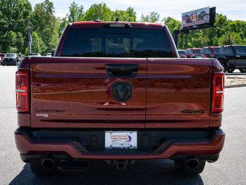 Used 2025 RAM 1500 Limited AWD/4WD image 8