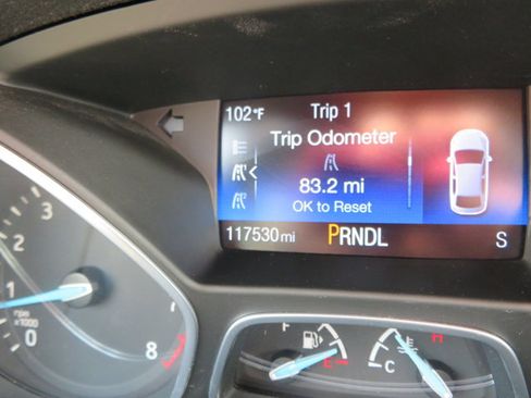 Used 2015 Ford Focus SE w/ Interior Protection Package image 24