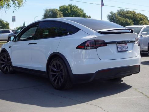 Used 2023 Tesla Model X Standard Range image 7