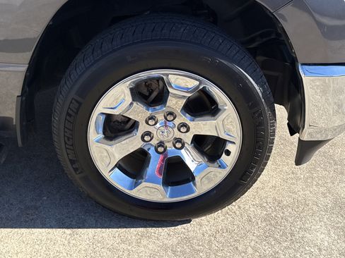 Used 2019 RAM 1500 Big Horn image 13