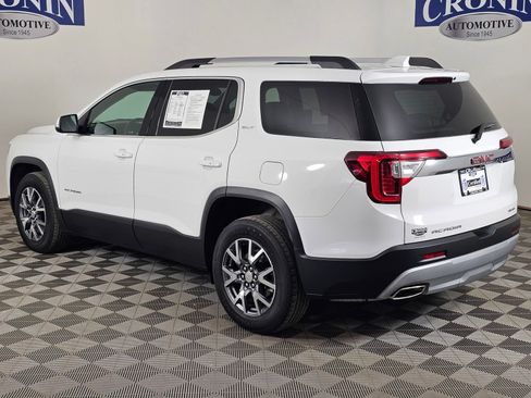 Used 2023 GMC Acadia SLT AWD/4WD image 32