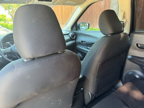 Used 2024 Nissan Kicks S image 27