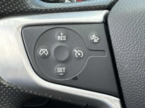 Used 2024 GMC Terrain SLE AWD/4WD image 26