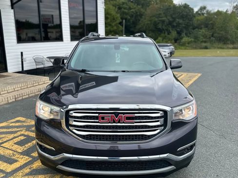 Used 2017 GMC Acadia SLT image 2