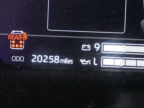 Certified 2024 Toyota Sequoia Limited image 10