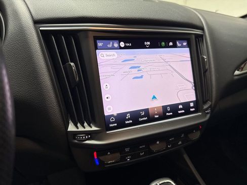 Used 2021 Maserati Levante Base image 22