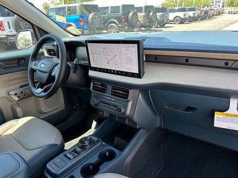 New 2026 Ford Maverick Lariat w/ 4K Tow Package AWD/4WD image 16