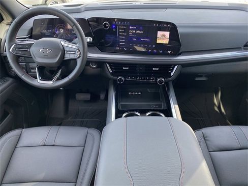 New 2026 Chevrolet Suburban RST w/ RST Capability Package image 16