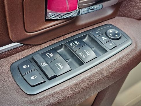 Used 2017 RAM 1500 Big Horn image 11