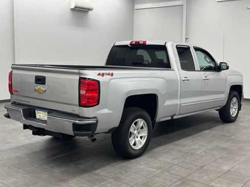 Used 2018 Chevrolet Silverado 1500 LT AWD/4WD image 2