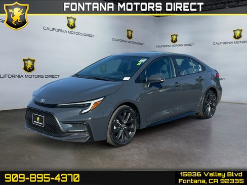 Used 2023 Toyota Corolla SE w/ SE Premium Package FWD image 1