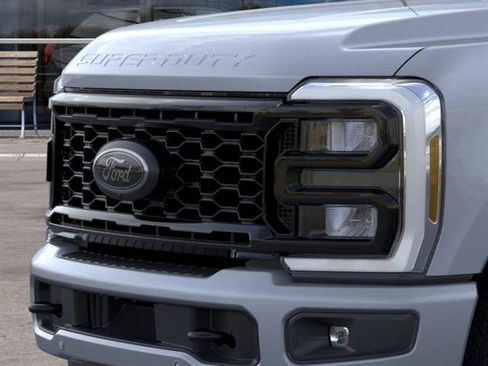 New 2026 Ford F250 Lariat w/ Black Appearance Package AWD/4WD image 19
