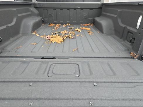 Used 2022 Jeep Gladiator Mojave w/ LED Lighting Group image 12