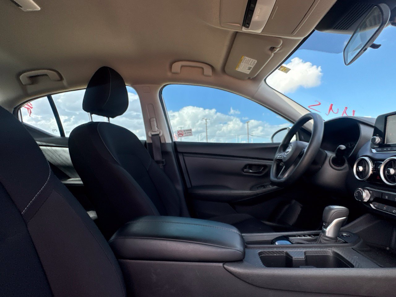 Used 2025 Nissan Sentra S FWD image 35