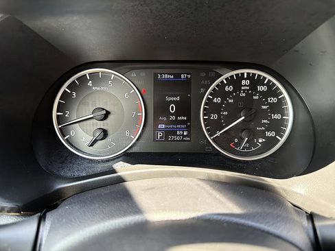 Certified 2022 Nissan Sentra S w/ Electronics Package FWD image 18