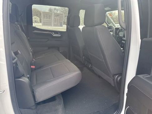 Used 2024 GMC Sierra 1500 Elevation image 29