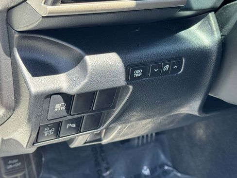 Used 2017 Lexus IS 200t w/ Navigation System Package image 26