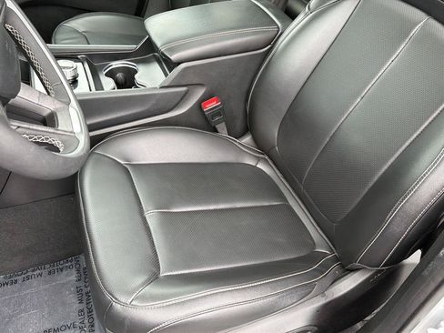 Used 2025 Jeep Grand Cherokee L Limited w/ Luxury Tech Group II AWD/4WD image 33