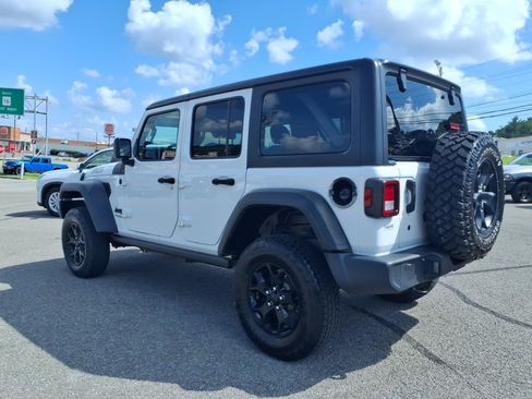 Used 2020 Jeep Wrangler Unlimited Sport AWD/4WD image 4