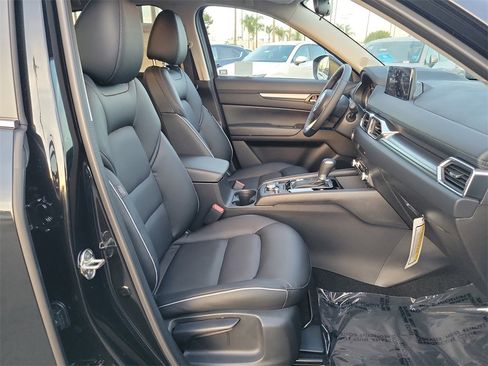 New 2025 MAZDA CX-5 AWD 2.5 S w/ Select Package image 14