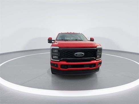 Used 2023 Ford F350 Lariat w/ Lariat Ultimate Package image 3