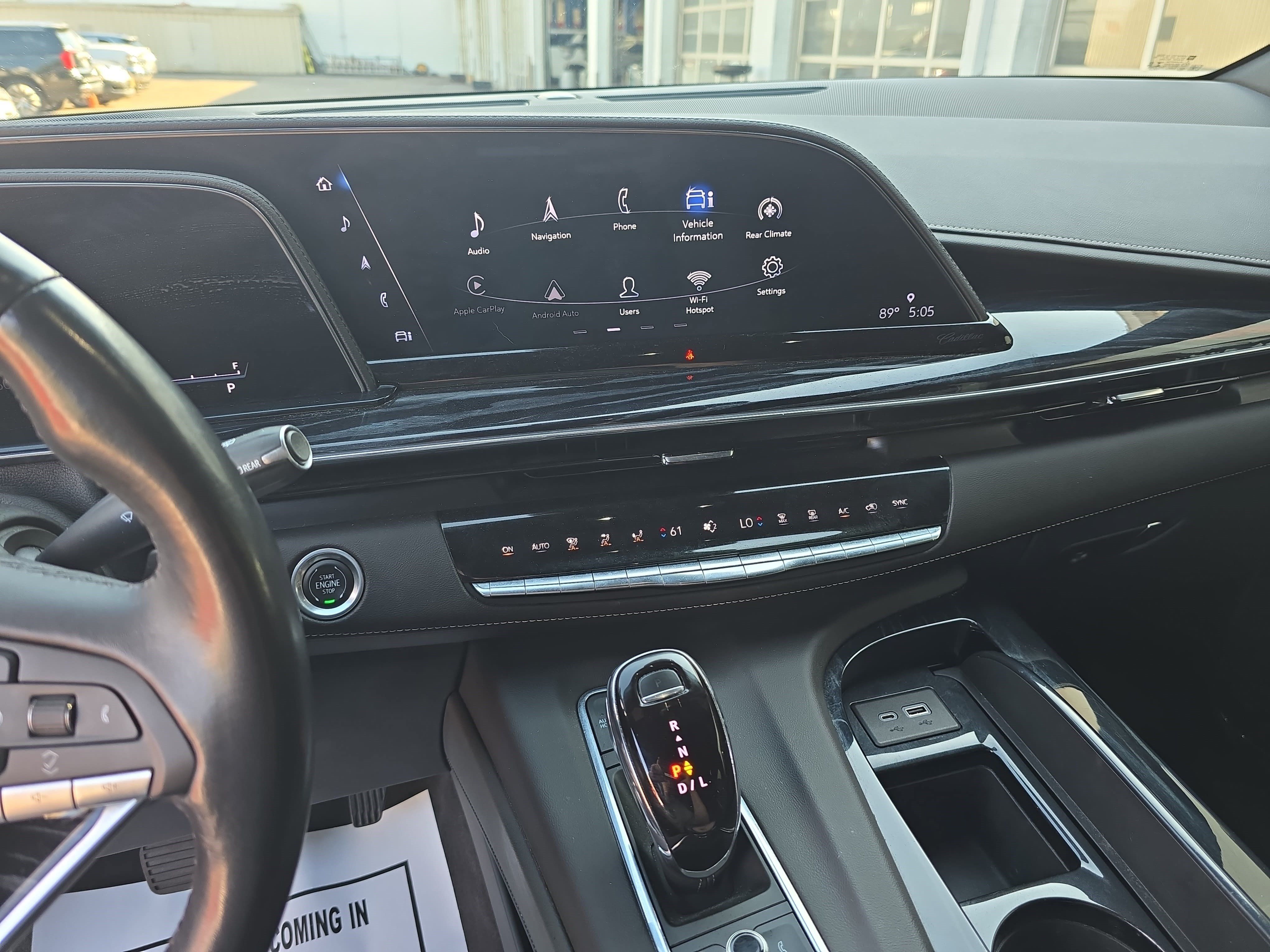 Used 2022 Cadillac Escalade ESV Sport w/ Touring Package AWD/4WD image 21