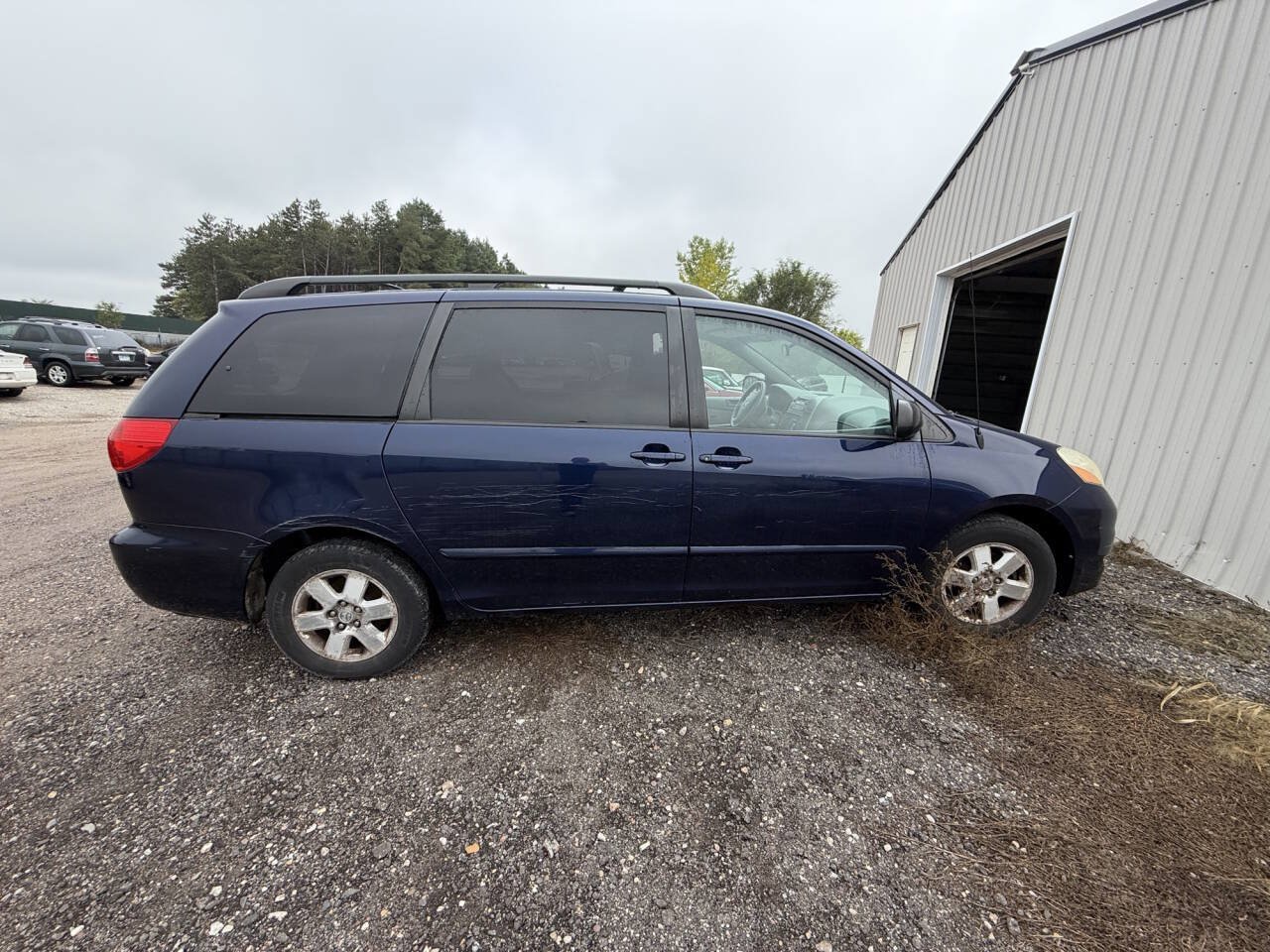 Used 2006 Toyota Sienna LE w/ LE Pkg 4 FWD image 6