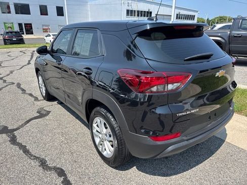 Used 2024 Chevrolet TrailBlazer LS FWD image 9