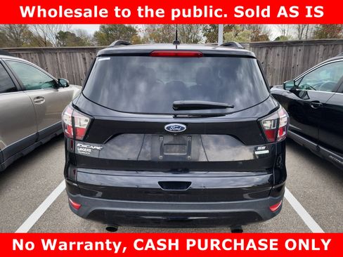 Used 2018 Ford Escape SE w/ SE Sport Appearance Package image 6
