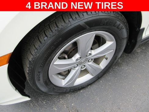 Used 2019 Honda Odyssey EX-L image 2