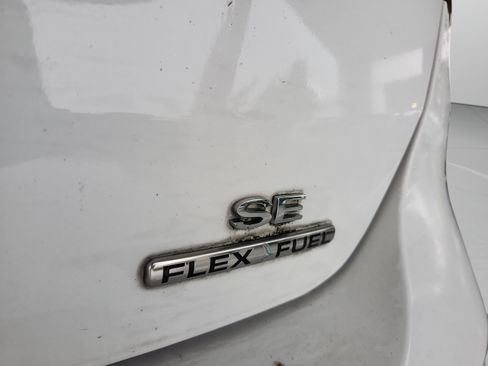 Used 2015 Ford Focus SE w/ Reverse Sensing Package FWD image 26