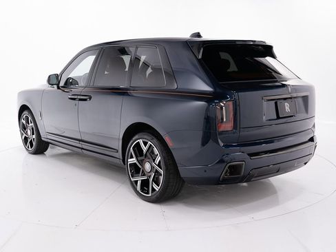 New 2026 Rolls-Royce Cullinan Black Badge image 3
